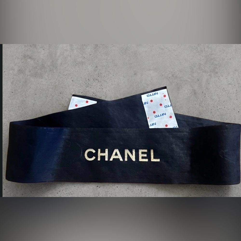 Chanel Black  Gift Wrapping Belly Band